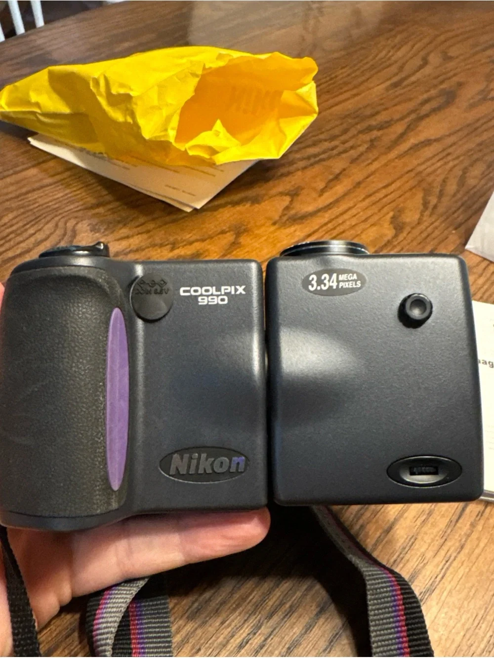 Nikon Coolpix 990 digital camera Tested